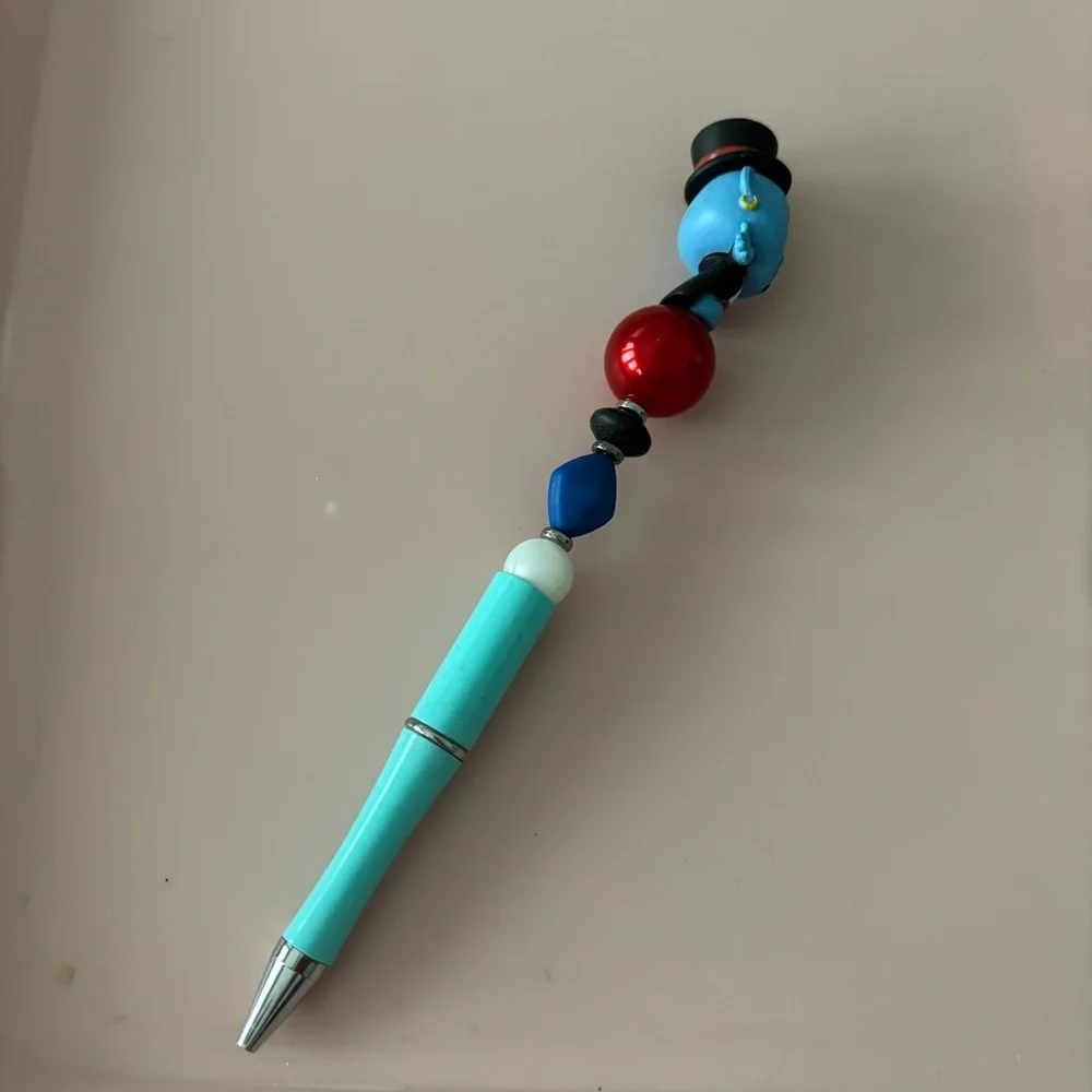 Disney Doorables: Aladdin: Genie with top hat handmade beaded pen